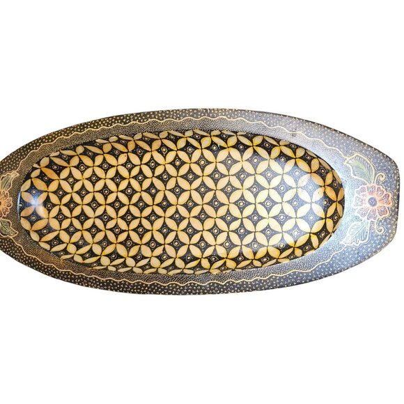 Wooden Trays Handcrafted Oval  With Intricate Batik Design Tribal decor Black - Picture 7 of 10